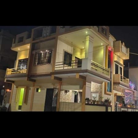Dwarka Home Stay 2 Only Family Exteriör bild