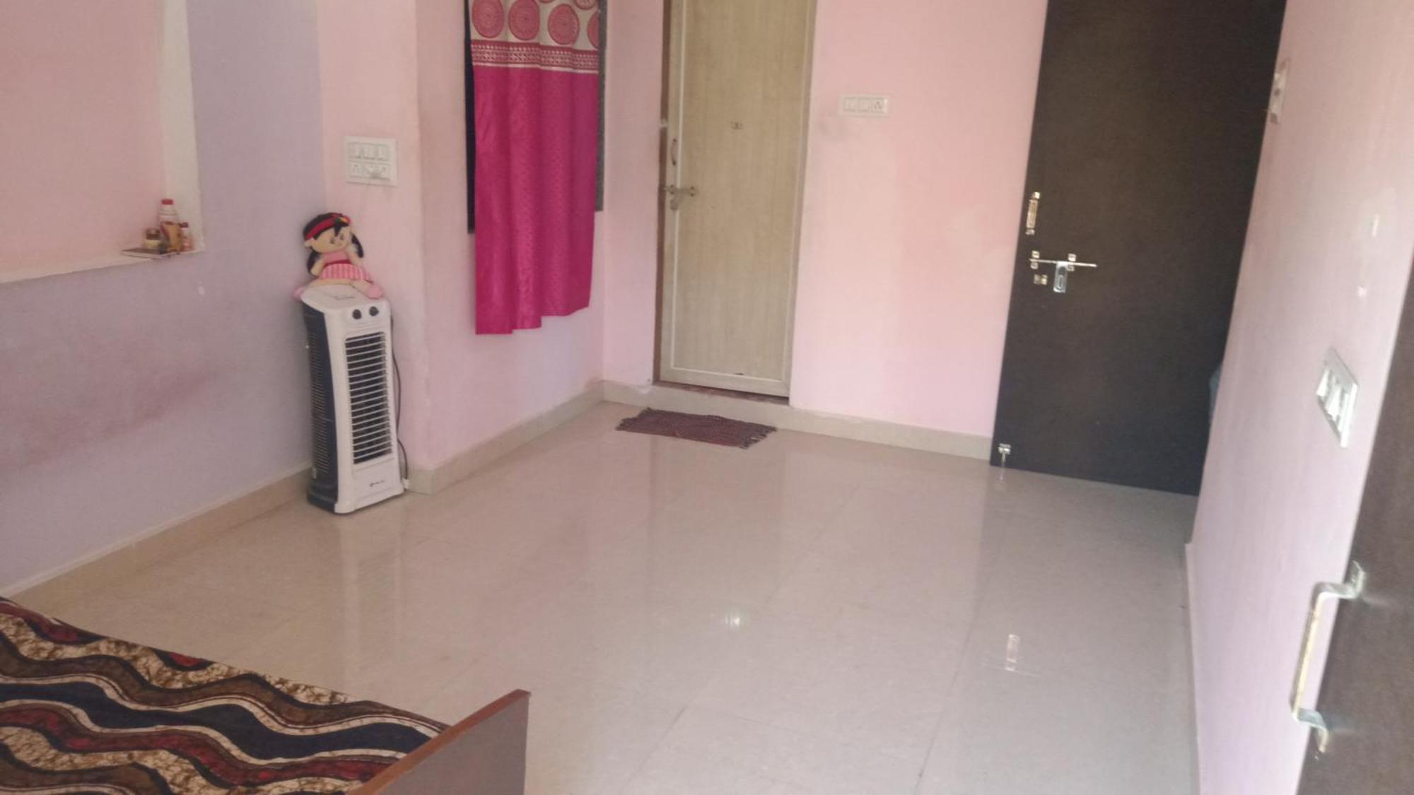 Dwarka Home Stay 2 Only Family Exteriör bild