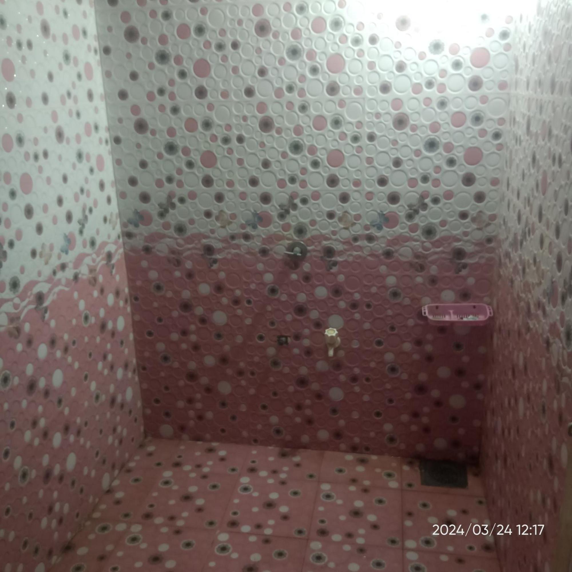 Dwarka Home Stay 2 Only Family Rum bild